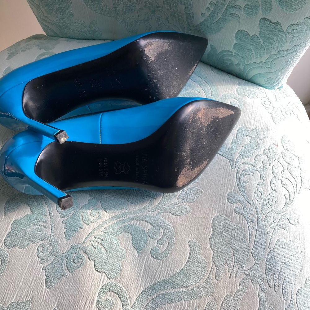 Via Spiga Pumps! - Picture 2 of 4